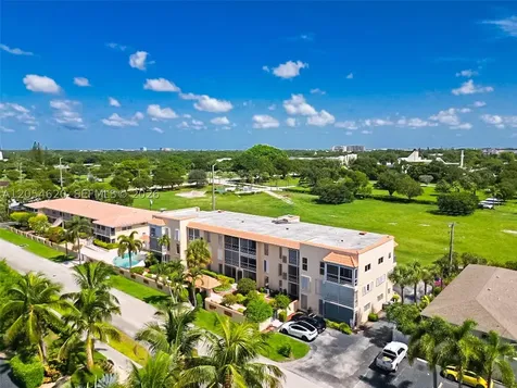331 SW 8th Street Boca Raton FL 33432