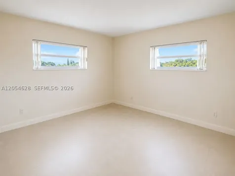 680 Miller Drive Miami Springs FL 33166