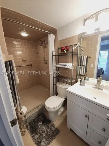 285 Fanshaw G Boca Raton FL 33434