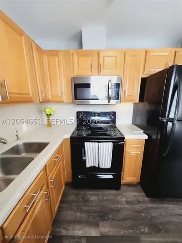 285 Fanshaw G Boca Raton FL 33434