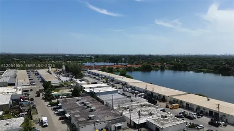 2000 NW 139th Opa-Locka FL 33054