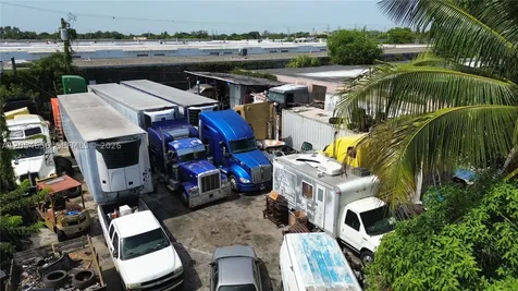 2000 NW 139th Opa-Locka FL 33054