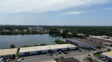2000 NW 139th Opa-Locka FL 33054