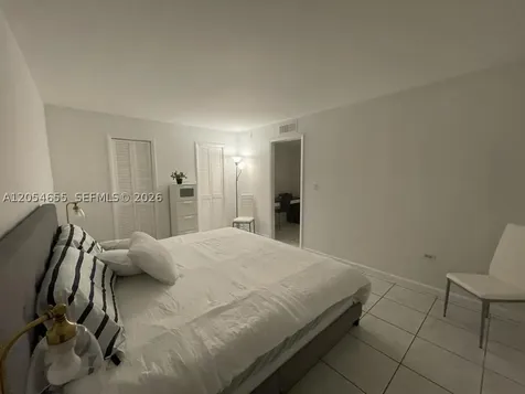 1881 Washington Avenue Miami Beach FL 33139