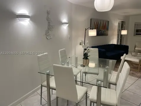 1881 Washington Avenue Miami Beach FL 33139