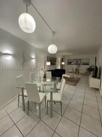 1881 Washington Avenue Miami Beach FL 33139