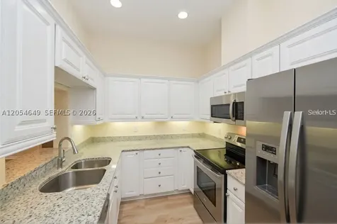 1301 Tamiami Sarasota FL 34236
