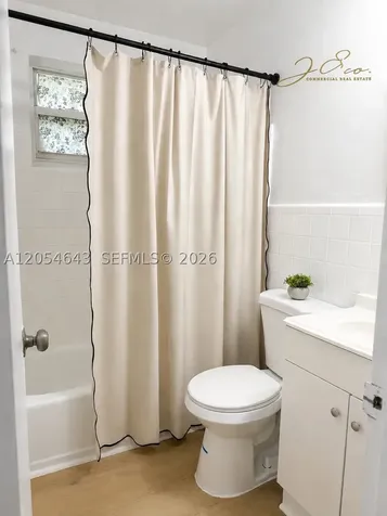 1465 W 28th Street Hialeah FL 33010