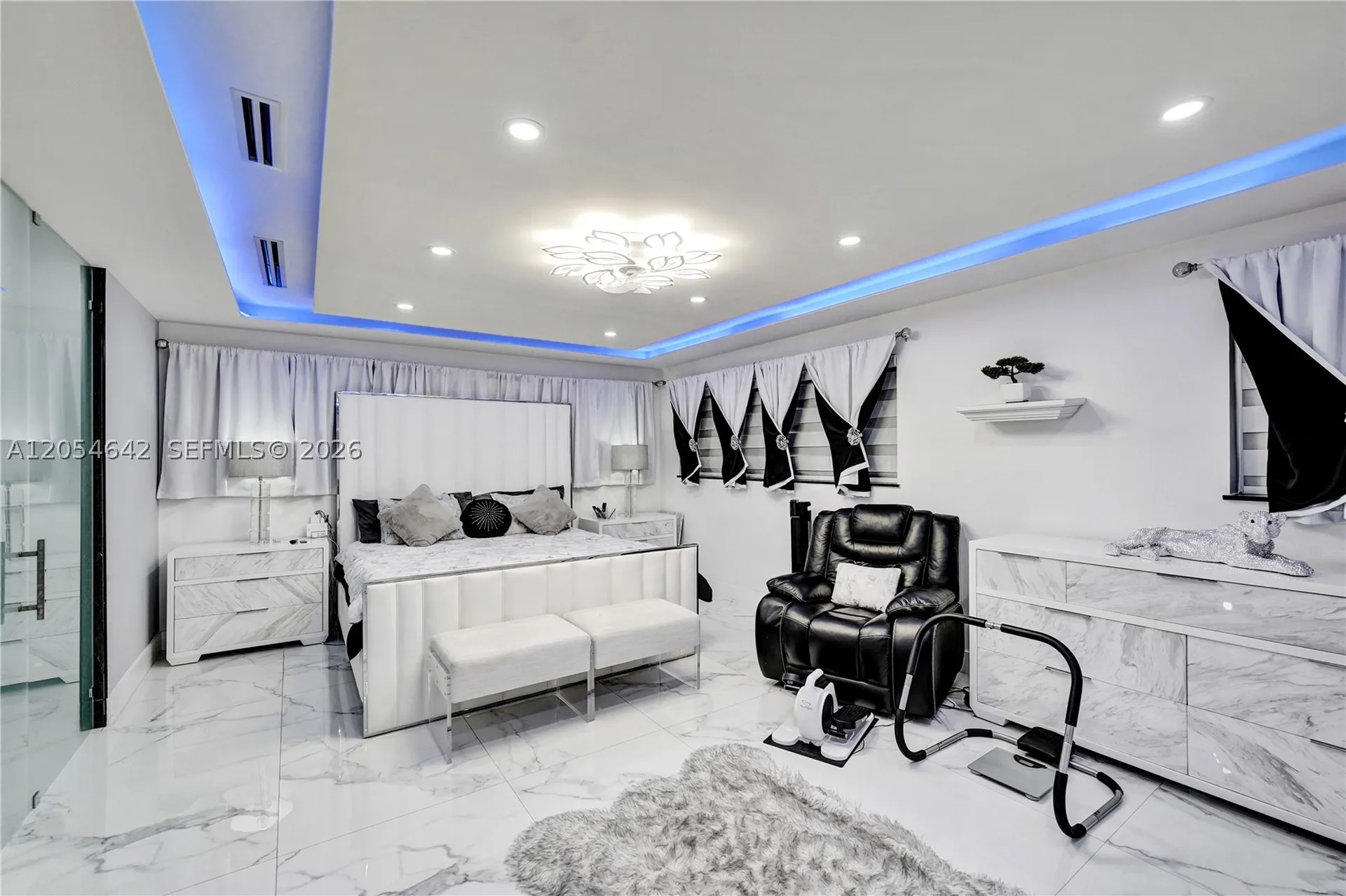 3701 Mckinley Street Hollywood FL 33021