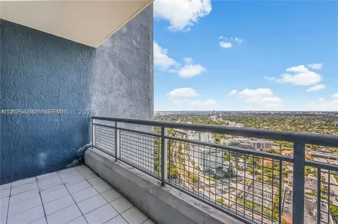 60 SW 13th Street Miami FL 33130