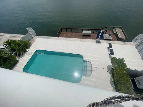 7928 West Drive North Bay Village FL 33141