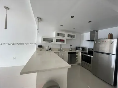 7928 West Drive North Bay Village FL 33141