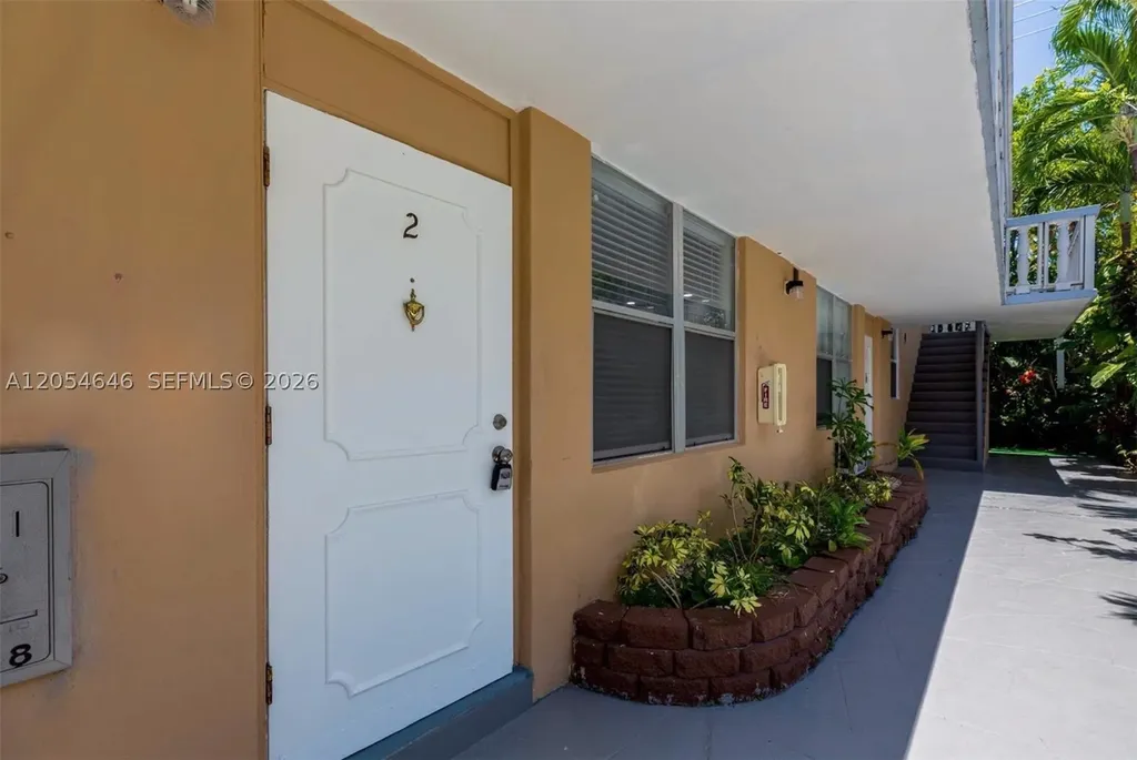 1140 71st Street Miami Beach FL 33141