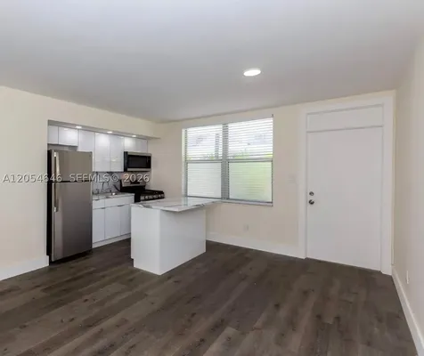 1140 71st Street Miami Beach FL 33141