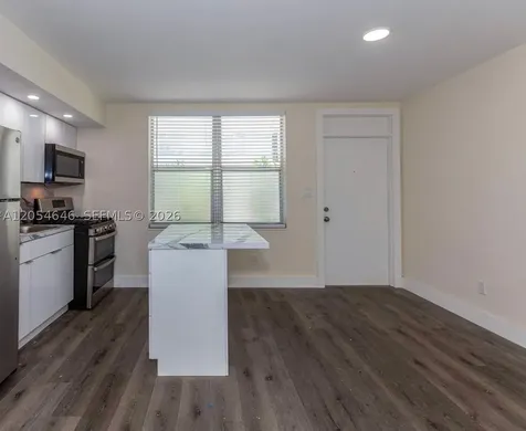 1140 71st Street Miami Beach FL 33141