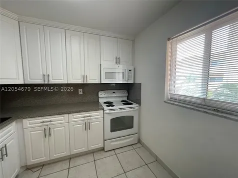 7700 Camino Real Miami FL 33143
