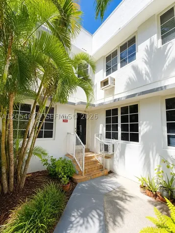 322 25th Street Miami Beach FL 33140