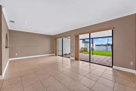 19113 NW 64th Court Hialeah FL 33015