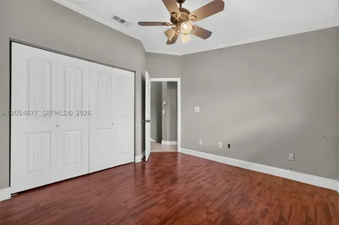 19113 NW 64th Court Hialeah FL 33015