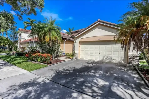 4022 Pinewood Lane Weston FL 33331