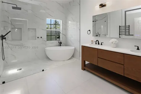 4022 Pinewood Lane Weston FL 33331