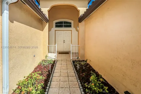 4022 Pinewood Lane Weston FL 33331