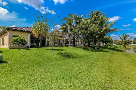 4022 Pinewood Lane Weston FL 33331