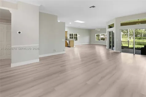 4022 Pinewood Lane Weston FL 33331