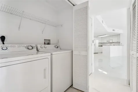 19501 W Country Club Drive Aventura FL 33180