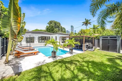 530 SW 18th Terrace Miami FL 33129
