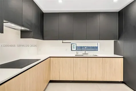 530 SW 18th Terrace Miami FL 33129