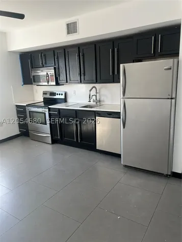 1876 SW 11th Terrace Miami FL 33135