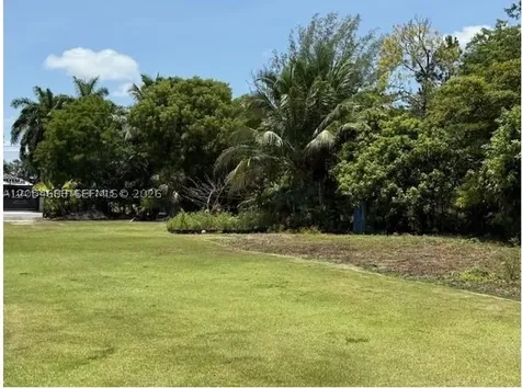 20051 SW 326 Street Homestead FL 33030