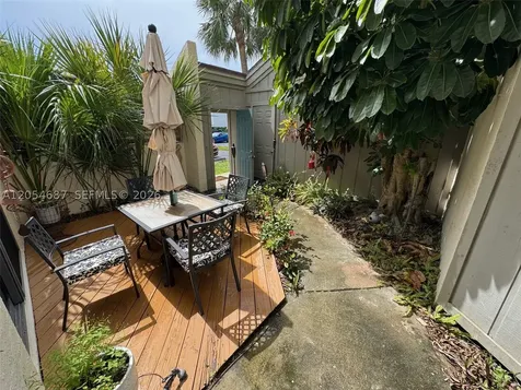 1605 S Us Highway 1 Jupiter FL 33477