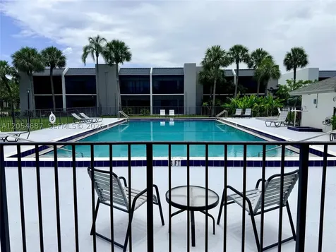 1605 S Us Highway 1 Jupiter FL 33477