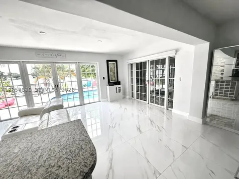 8641 NW 19th Street Pembroke Pines FL 33024