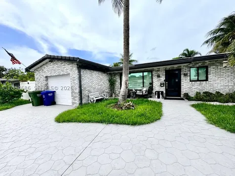8641 NW 19th Street Pembroke Pines FL 33024