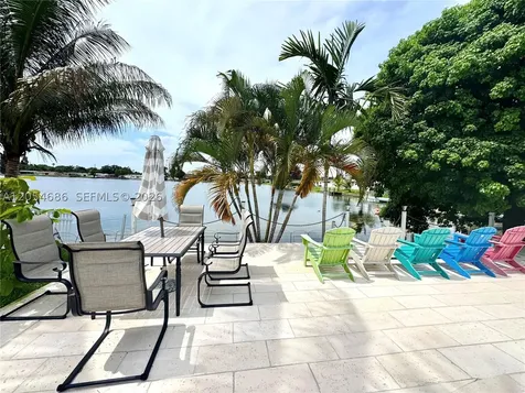 8641 NW 19th Street Pembroke Pines FL 33024