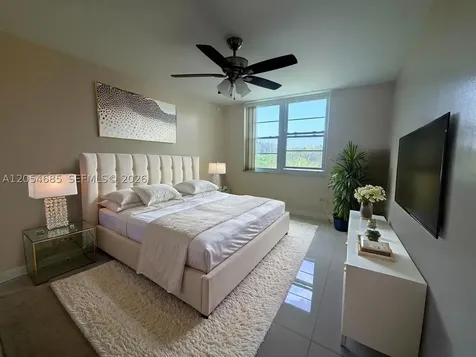 9440 Poinciana Place Davie FL 33324