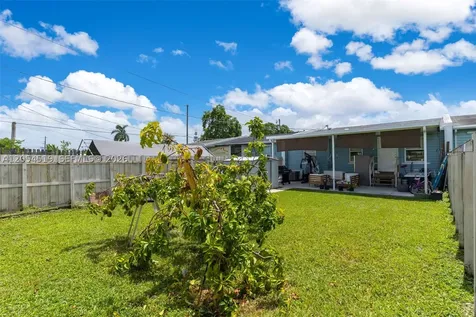 170 NW 9th Avenue Florida City FL 33034
