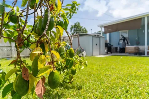 170 NW 9th Avenue Florida City FL 33034
