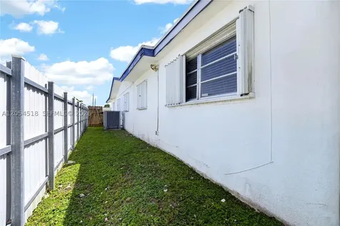 12021 SW 174th Street Miami FL 33177