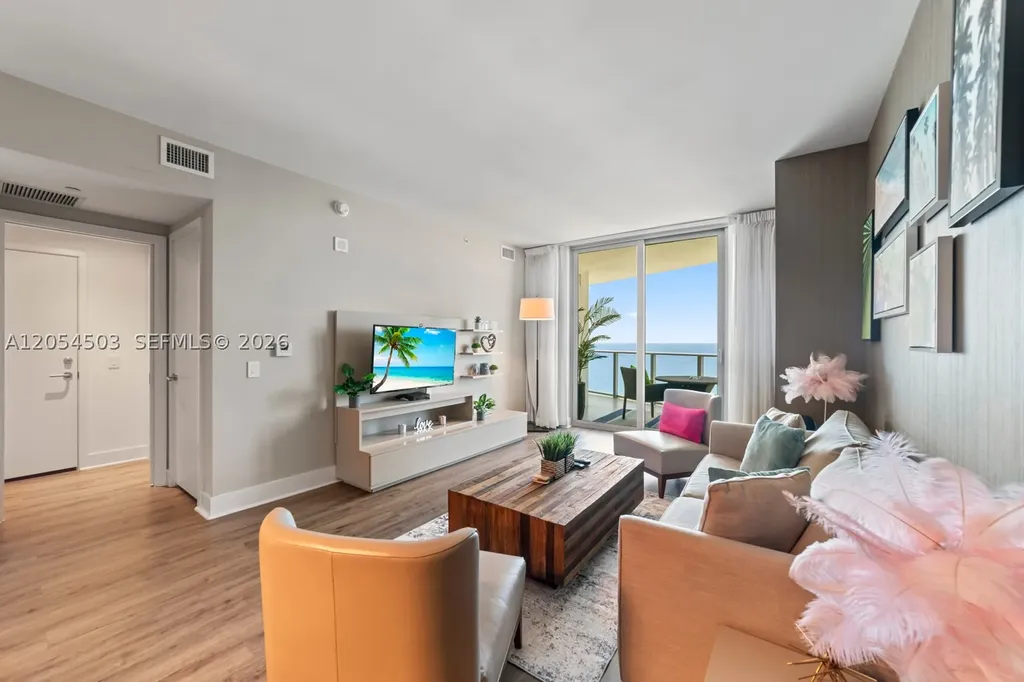 4111 S Ocean Drive Hollywood FL 33019