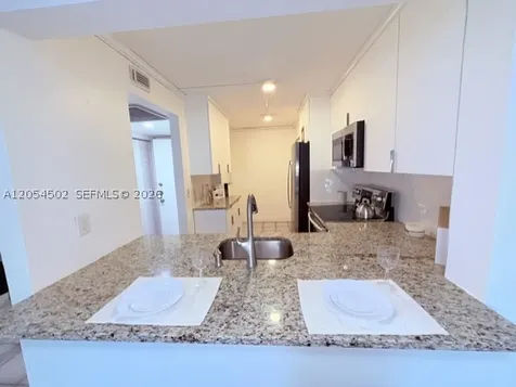 871 NE 207th Terrace Miami FL 33179