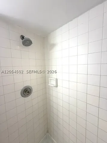 871 NE 207th Terrace Miami FL 33179