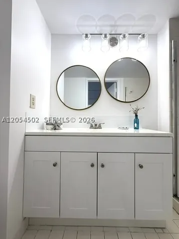 871 NE 207th Terrace Miami FL 33179