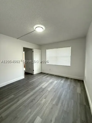 871 NE 207th Terrace Miami FL 33179
