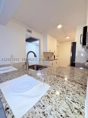 871 NE 207th Terrace Miami FL 33179