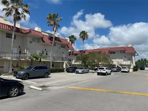 6705 N Kendall Drive Pinecrest FL 33156