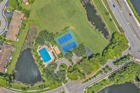 1851 SW 116th Way Miramar FL 33025
